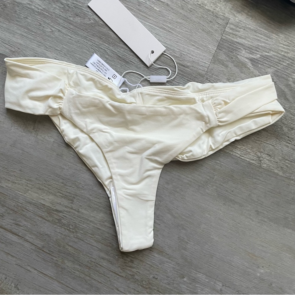 Off White bikini bottoms cheeky NWT